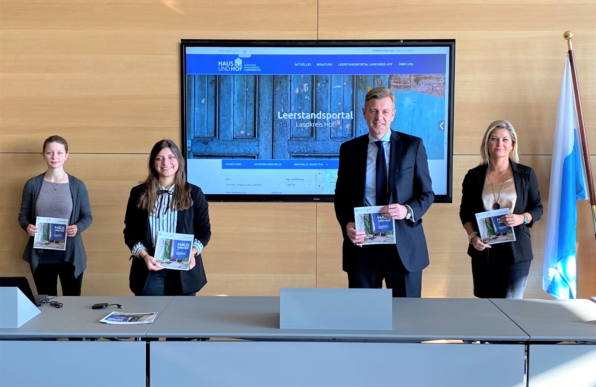 Neue Website Haus und Hof mit Leerstandsportal online Landkreis Hof Neue Website Haus und Hof mit Leerstandsportal online Landkreis Hof