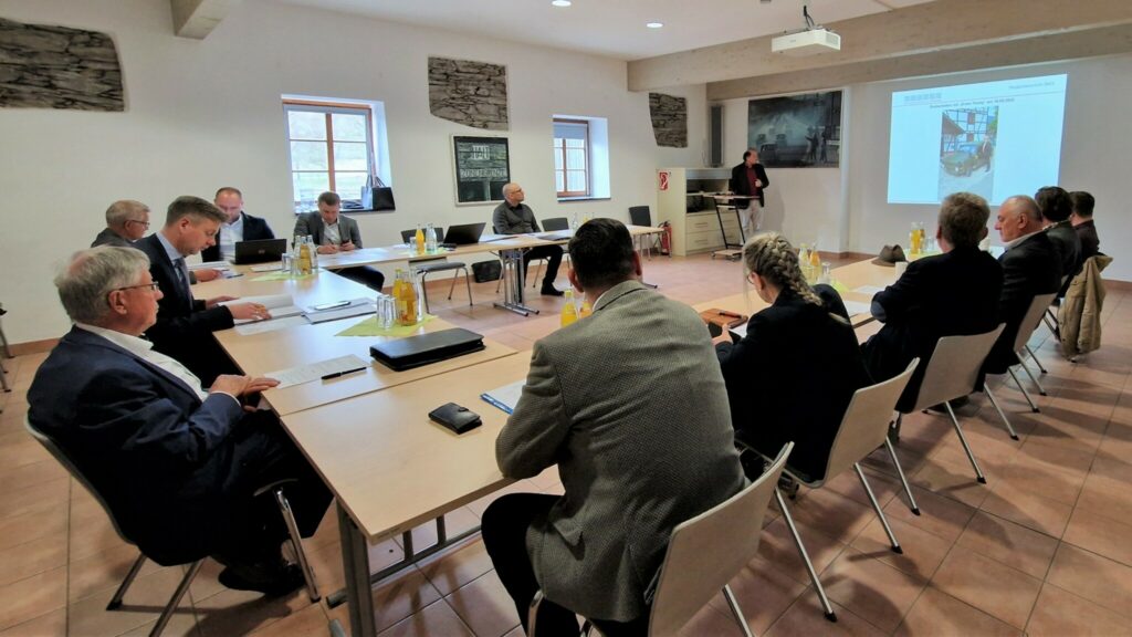 Museumsleiter Robert Lebegern berichtet über das Jahr 2023 in Mödlareuth und gibt einen Ausblick auf 2024.