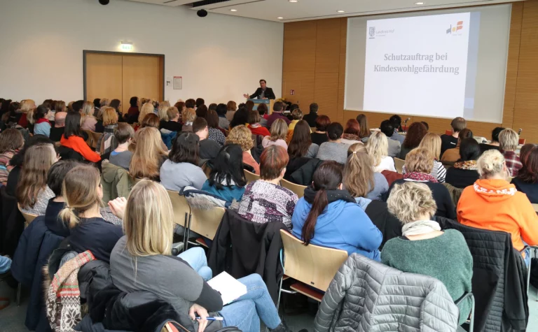 Weiterbildung zum Thema Kinderschutz
