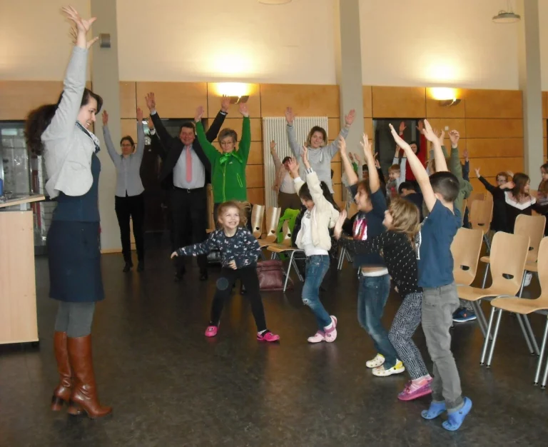 Mit „Adi und Adine“ gegen Adipositas