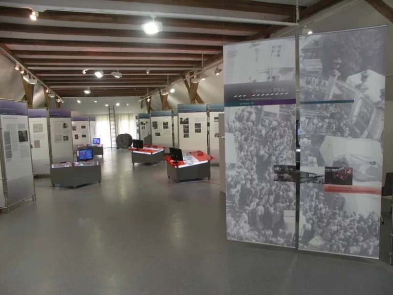 Tag der Deutschen Einheit im Deutsch-Deutschen Museum Mödlareuth