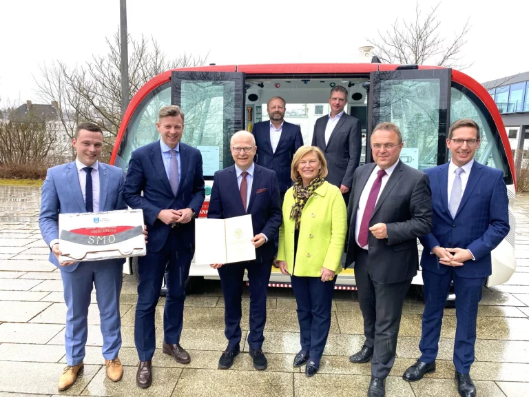 Elf Millionen Euro für Forschungsprojekt Shuttle-Modellregion Oberfranken