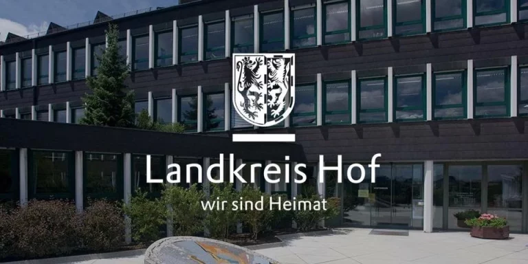 +++ Bitte beachten +++ Landratsamt Hof hebt Maskenpflicht auf