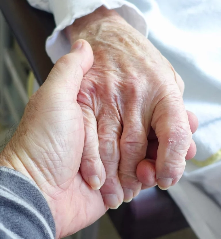 Schulung zur Betreuung von Menschen mit Demenz in den Kliniken des Hofer Landes