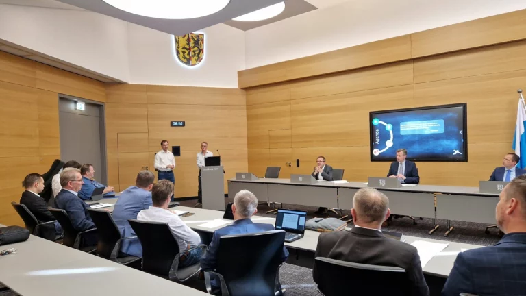 Digitalisierung der Schulen: Unterstützung durch GKD wird fortgesetzt