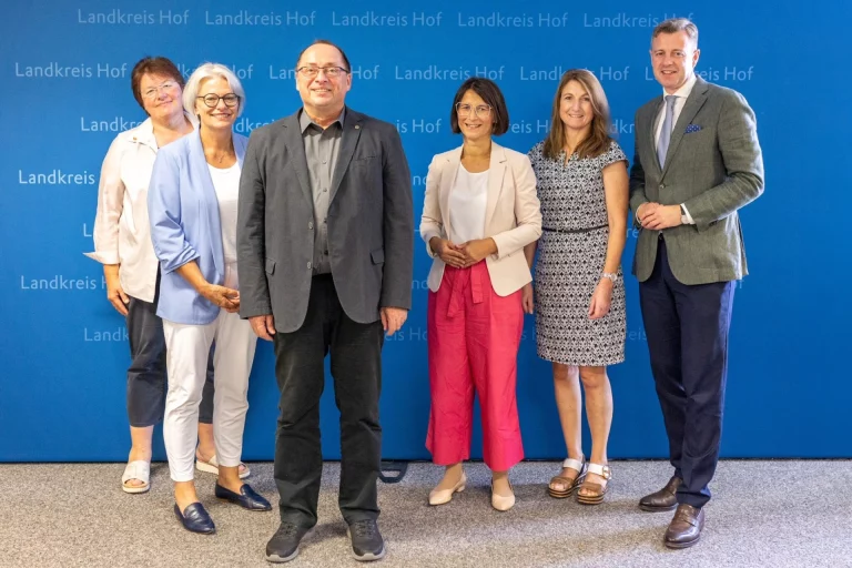 Verabschiedung von Wolfgang Schricker aus dem Landratsamt Hof