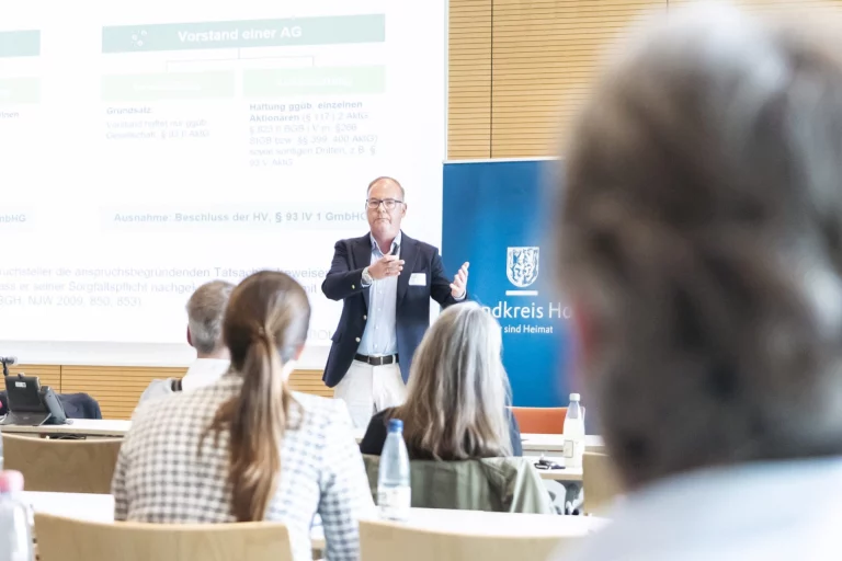 Konferenz der Wirtschaftsförderung des Landkreises Hof rückt nachhaltige Unternehmensführung in den Fokus