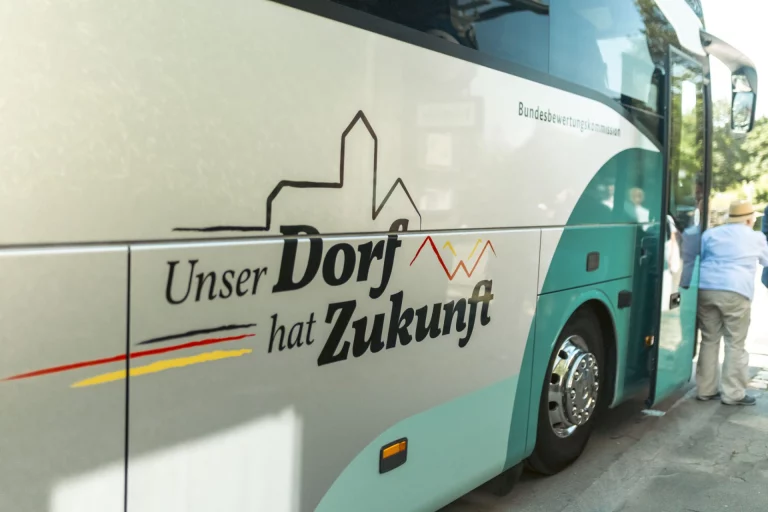Bundessilber für Hallerstein im Wettbewerb „Unser Dorf hat Zukunft“